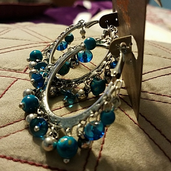 Earrings - Picture 2 of 2